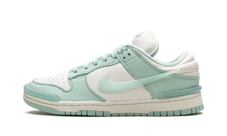 Tênis Nike Dunk Low "Twist Jade Ice" Verde