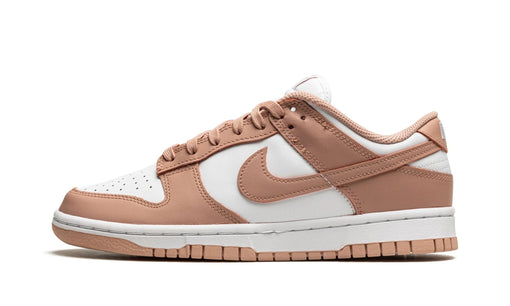 Tênis Dunk Low "Rose Whisper" Bege