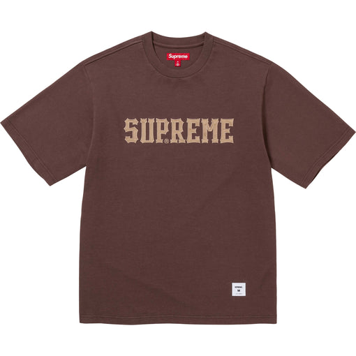 Camiseta Supreme "Twill Appliqué S/S Top" Marrom