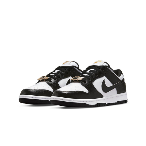 Tênis Nike Dunk Low "World Champions" Preto/Branco